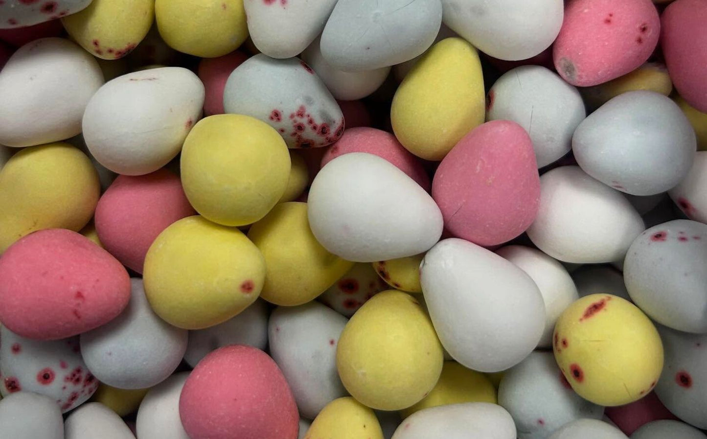 Meegz Vegan Chickee Mini Eggs